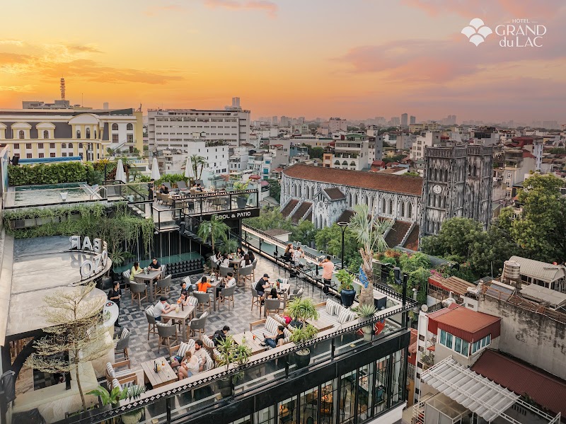 GRAND HÔTEL du LAC Hanoi - GRAND HÔTEL du LAC Hanoi, 18 - 24 P. Nhà Chung, Hoàn Kiếm, Hà Nội 100000, Vietnam