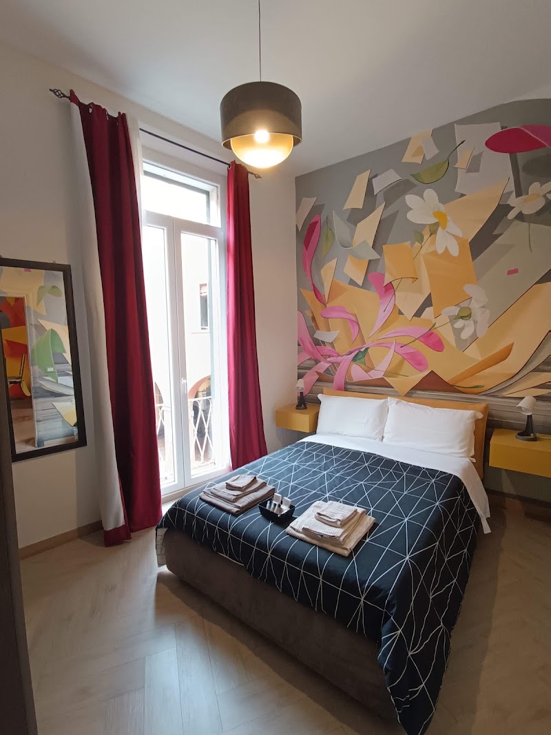 2Towers Holiday House - 2Towers Holiday House, Via S. Vitale, 9, 40125 Bologna BO, Italy