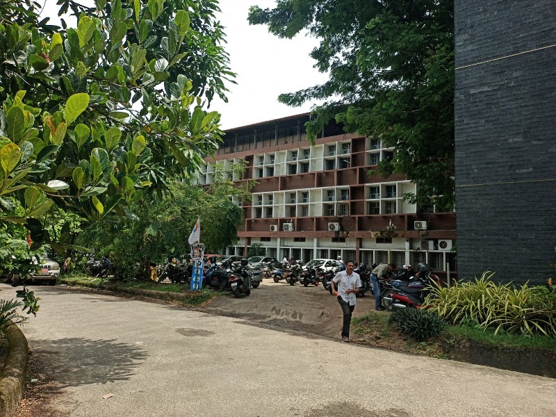 Civil Station, Alappuzha - Civil Station, Alappuzha, F8VH+2CG, beside Zilla Pachayath Office, Civil Station Ward, Alappuzha, Keralam 688001, India