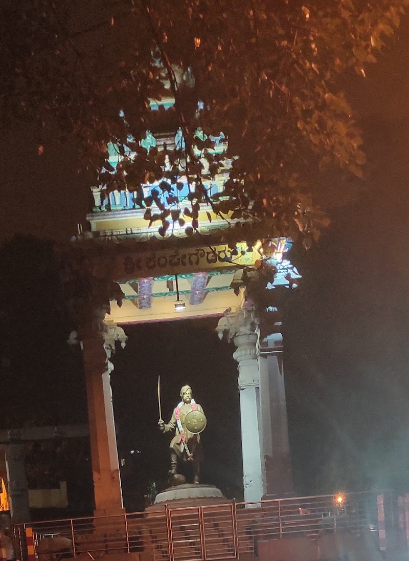 Kempegowda Nagar Police Station - Kempegowda Nagar Police Station, 70, KG Nagar Main Rd, RK Mutt Layout, Gavipuram Guttahalli, Kempegowda Nagar, Bengaluru, Karnataka 560018, India