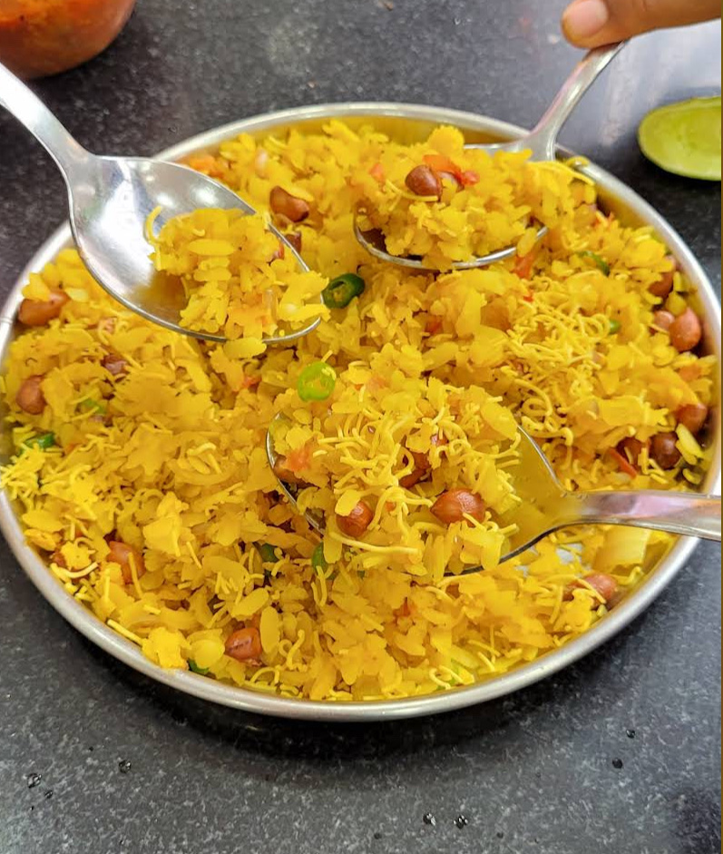 Kanha Pure Veg Family Restaurant - Kanha Pure Veg Family Restaurant Shop No 451, Candolim Beach Rd, Candolim, Goa 403515, India