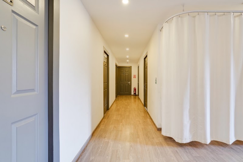 Townhouse by OYO BTM Layout Near Madiwala Lake Formerly Q Rooms - Townhouse by OYO BTM Layout Near Madiwala Lake Formerly Q Rooms, Plot Number 447, 7th Cross Rd, Stage 2, Mico Layout, BTM Layout 2nd Stage, BTM Layout, Bengaluru, Karnataka 560076, India