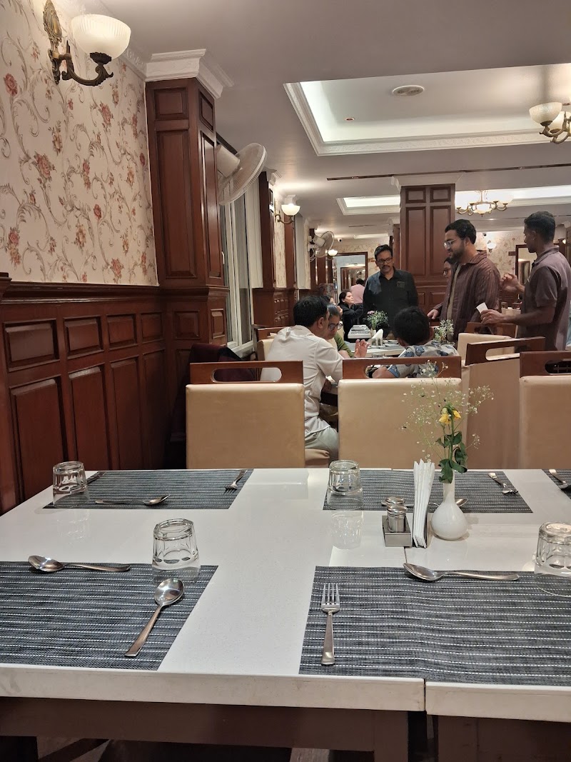 Kaimanam Restaurant by The Beehives - Kaimanam Restaurant by The Beehives Circle, Club Road, Ooty, Tamil Nadu 643001, India