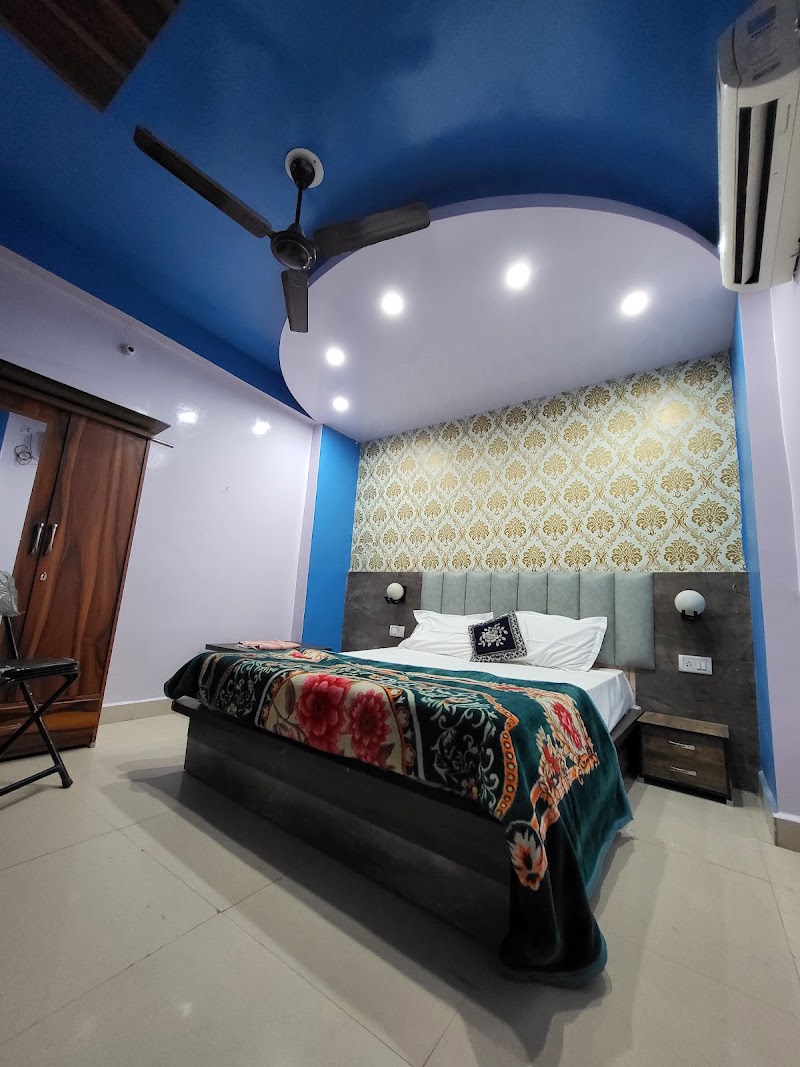 LIV Hotel Noida - LIV Hotel Noida Near, Piller no 101, Bhangel, Goyal Colony, Sector 102, Noida, Uttar Pradesh 201304, India