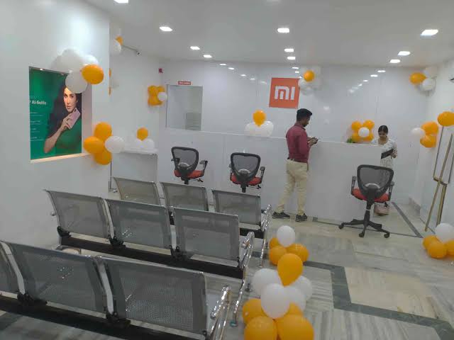 Mi Service Center, Gurudwara, Durg, Chhattisgarh (Vkare) - Mi Service Center, Gurudwara, Durg, Chhattisgarh (Vkare), Shop No-126,Ground Floor, Sadanand Chambers, Gurudwara Rd, behind Punjab National Bank, Sindhi Colony, Durg, Chhattisgarh 491001, India