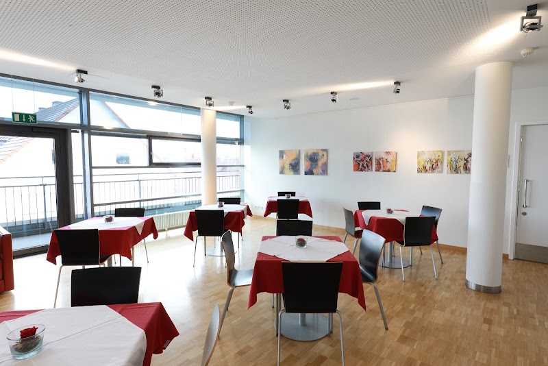 Hessingpark-Clinic GmbH - Hessingpark-Clinic GmbH, Wellenburger Straße 18 (Parkplatz), (Postadresse: Hessingstraße 17), 86199 Augsburg, Germany