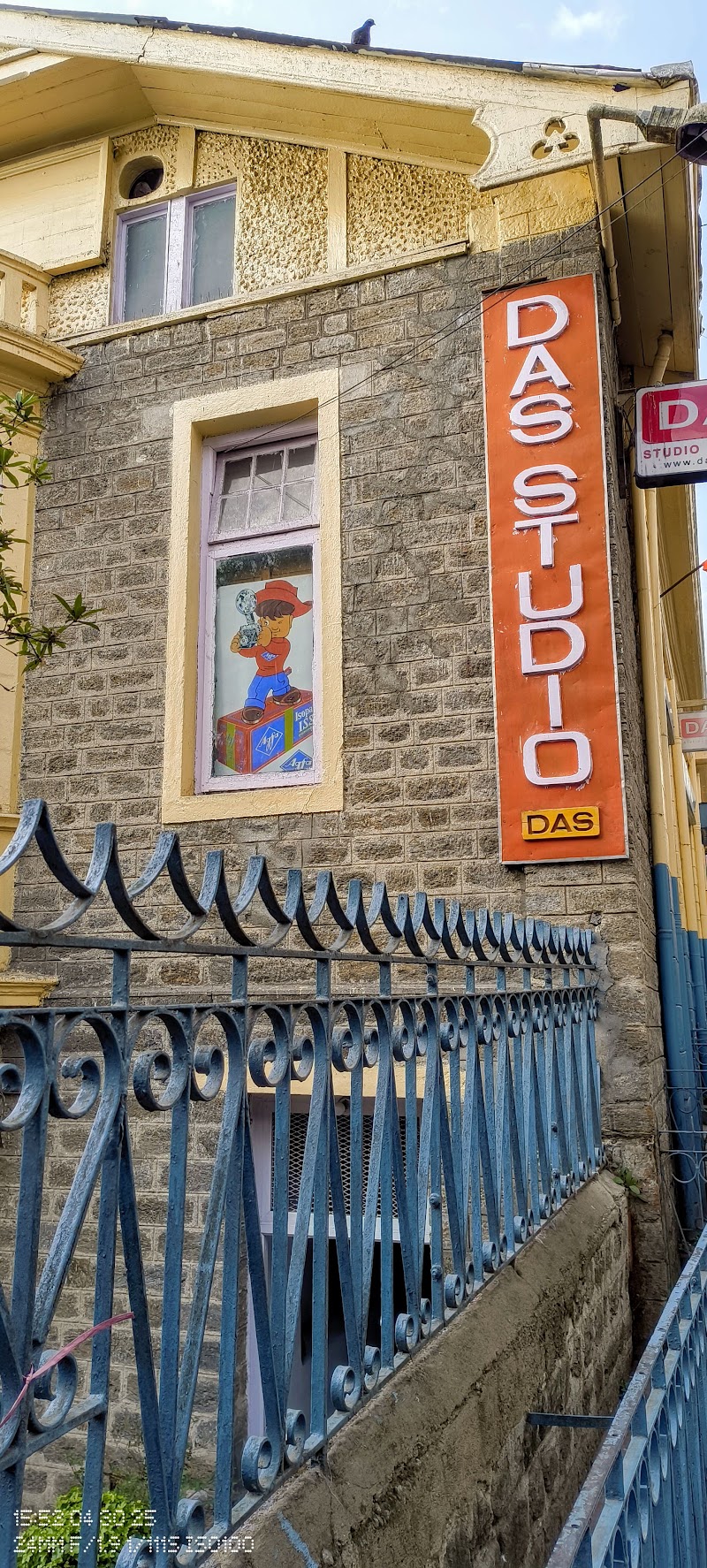 Das Studio - Das Studio 15, Nehru Rd, Chauk Bazaar, Darjeeling, West Bengal 734101, India