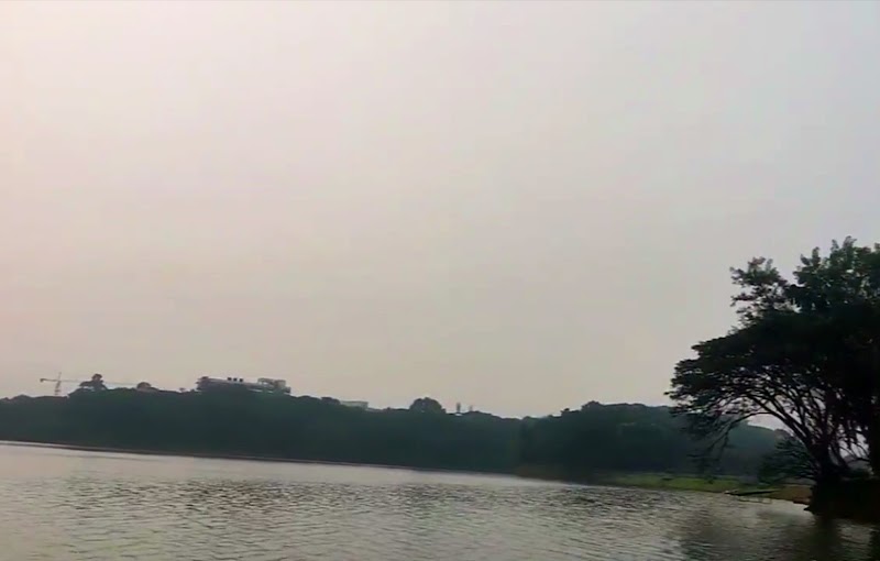 Vihar Lake - Vihar Lake 4WXC+6MP, Pipe Line Rd, Bhandup Complex, Khindipada, Bhandup West, Mumbai, Maharashtra 400082, India