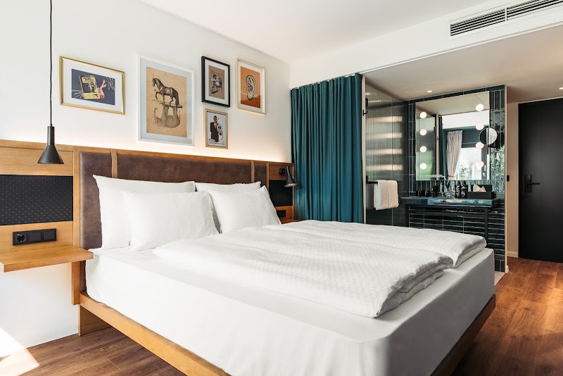 Hotel Schani UNO City Wien - Hotel Schani UNO City Wien, Wagramer Str. 16, 1220 Wien, Austria