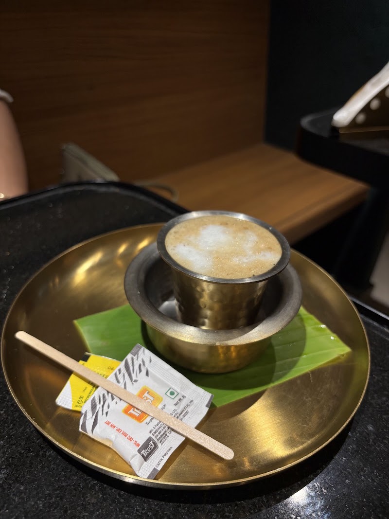 VEEDU- Welcome Home - VEEDU- Welcome Home, SF-52 (FIRST, Galleria, Galleria Market, Sector 28, DLF Phase IV, Gurugram, Haryana 122009, India