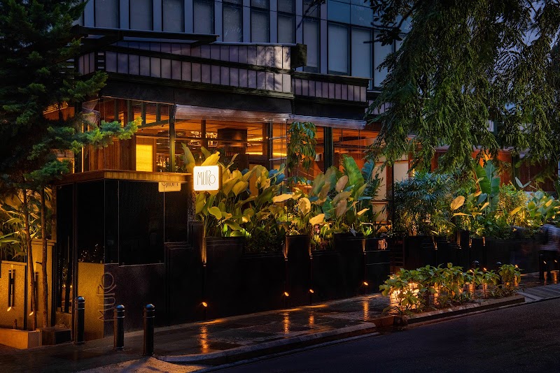 Muro - Muro 5, Museum Rd, next to Toscano Restaurant, Shanthala Nagar, Ashok Nagar, Bengaluru, Karnataka 560001, India