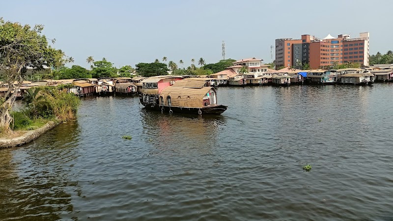 The Great Backwaters - The Great Backwaters G9G5+95J, Lake, Punnamada, Vembanad, Aryad South, Keralam 688006, India