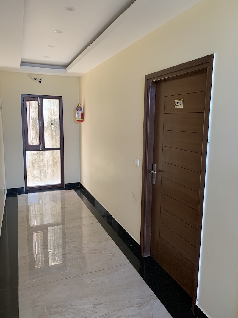Hotel Mussoorie Heights - Hotel Mussoorie Heights Hotel Mussoorie Heights, Tara Hall, Picture Palace, Kincraig Road, The Mall Road, Mussoorie, Uttarakhand 248179, India