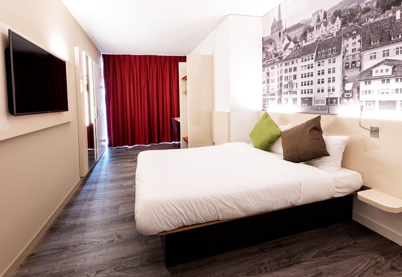 B&B HOTEL Zurich East Wallisellen - B&B HOTEL Zurich East Wallisellen Richtistrasse 6, 8304 Wallisellen, Switzerland