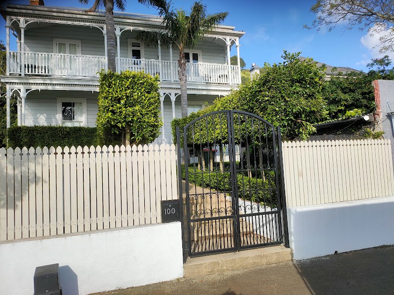 Andelin Guest House