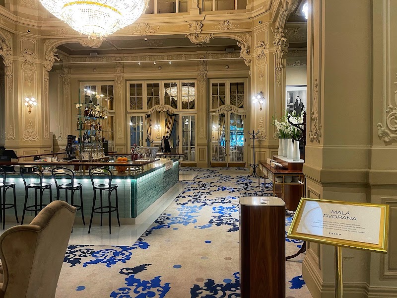SPA FRANZISKA - SPA FRANZISKA, Mírové nám. 2, 360 01 Karlovy Vary-Karlovy Vary 1, Czechia