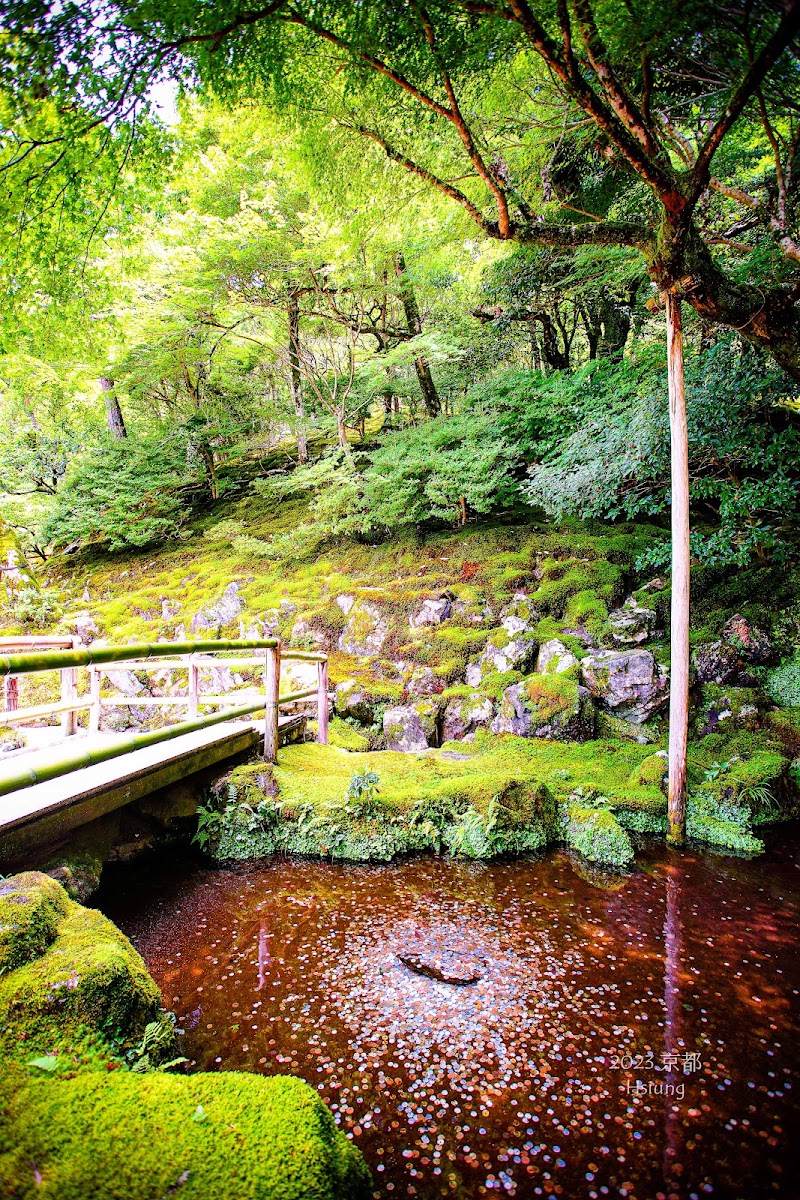 Ginkaku-ji - Ginkaku-ji 2 Ginkakujichō, Sakyo Ward, Kyoto, 606-8402, Japan