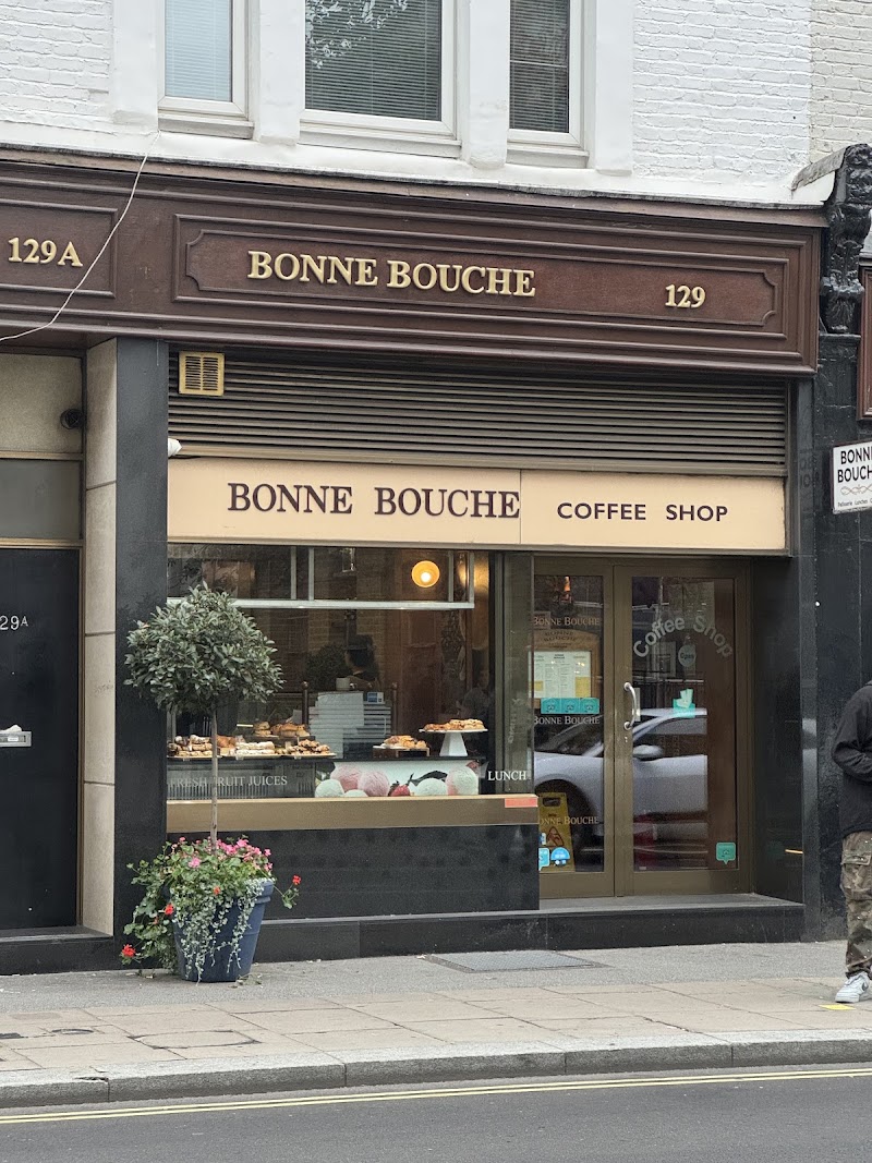 Bonne Bouche Paddington, Coffee Shop & Takeaway - Bonne Bouche Paddington, Coffee Shop & Takeaway 129 Praed St, Tyburnia, London W2 1RL, UK