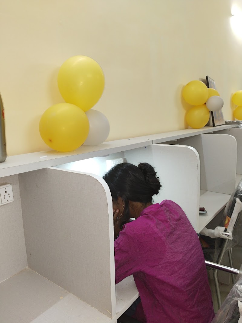 Didi library cum Reading Zone and Coaching Classes - Didi library cum Reading Zone and Coaching Classes NH 53, Great Eastern Rd, l, BMY, Indira Nagar, Charoda, Chhattisgarh 490025, India