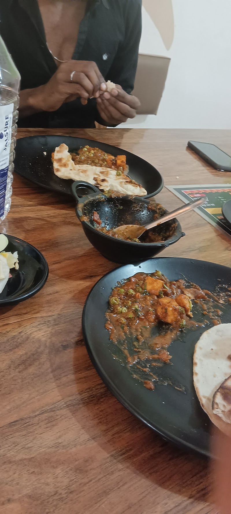 Old Sharma Bhojnalaya Veg Restaurant - Old Sharma Bhojnalaya Veg Restaurant House No.0387, Street No. SK5, opposite Bus Stand, near Hanuman Mandir, Kholi Para, Gobra, Tarri, Chhattisgarh 493881, India
