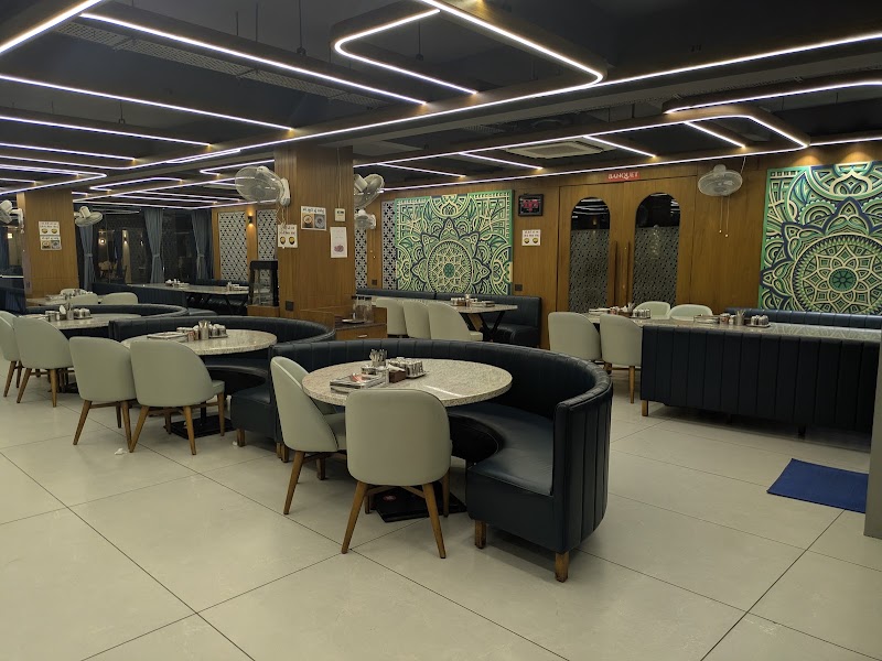 SHREE KHODIYAR KATHIYAWADI DHABA - SHREE KHODIYAR KATHIYAWADI DHABA, Vinayak Arcade, F-1, Kadi-Chhatral Hwy, nr. Reliance Petrol Pump, Kadi, Gujarat 384440, India