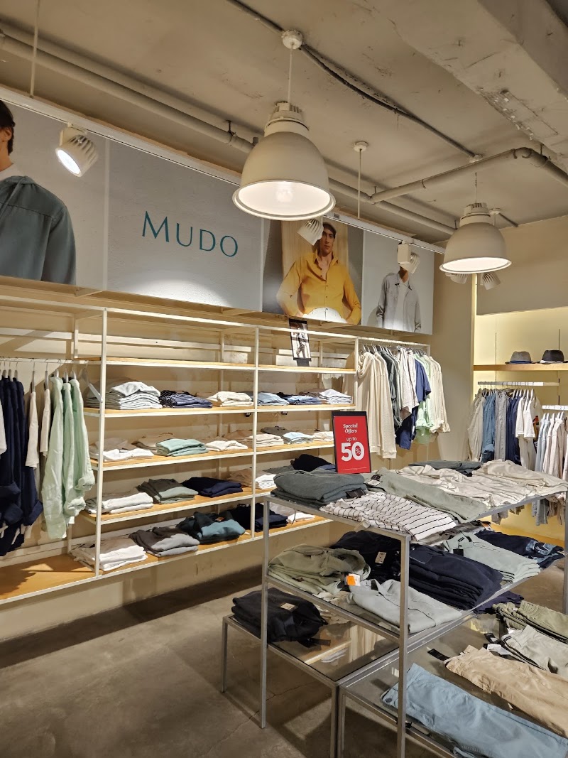 MUDO City - MUDO City Kemeraltı Mahallesi Atatürk Cad. Solaris Plaza İş Merkezi No:9, Kemeraltı, 48700 Marmaris/Muğla, Türkiye