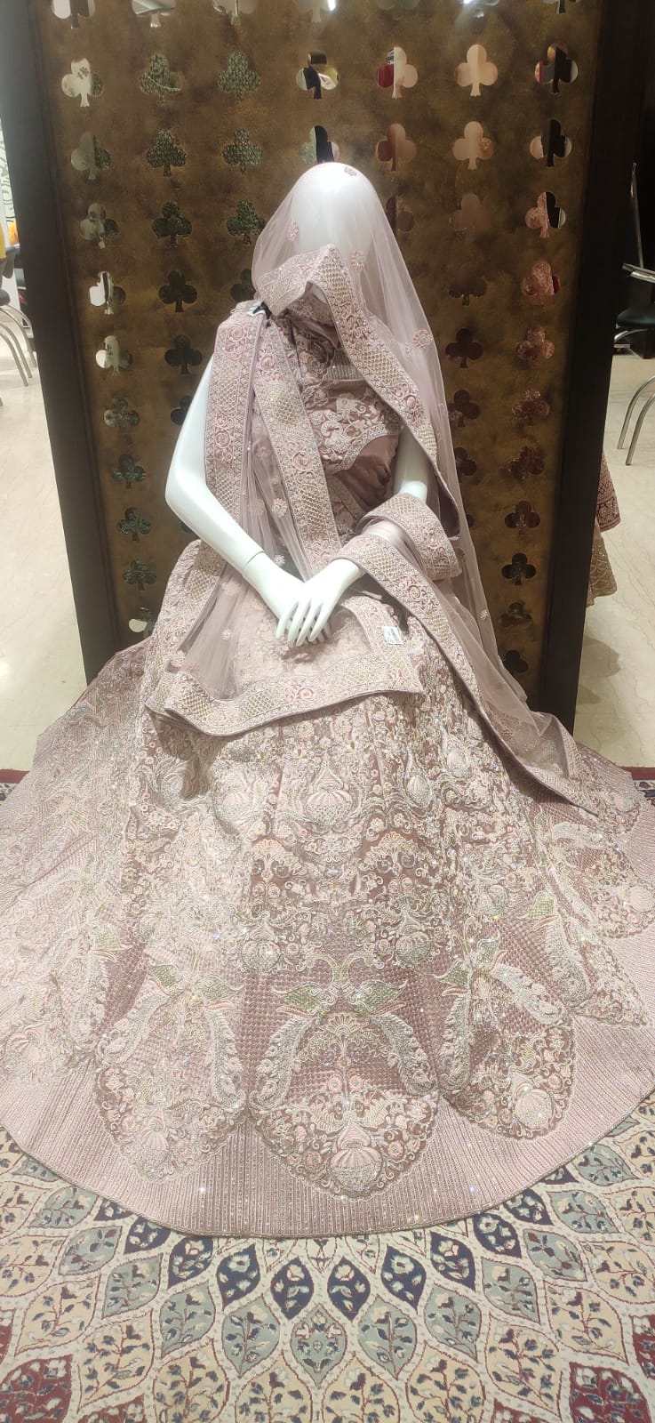 Patrani Sarees (sapna Sangeeta) - Patrani Sarees (sapna Sangeeta) Sapna Sangeeta, 19/1, Sapna Sangeeta Rd, near Bank of Baroda, Snehnagar, Indore, Madhya Pradesh 452001, India