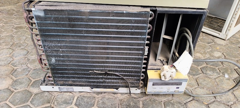 Second hand AC buyer and selling - Second hand AC buyer and selling Bus stop, Mahim - Sion Link Rd, near rahejaHospital Marg, opp. banvari compound, mahim east, Jalil compound, Mahim, Mumbai, Maharashtra 400016, India