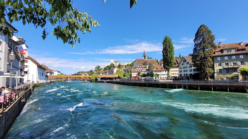 Lucerne Needle Dam - Lucerne Needle Dam Reusssteg, 6003 Luzern, Switzerland