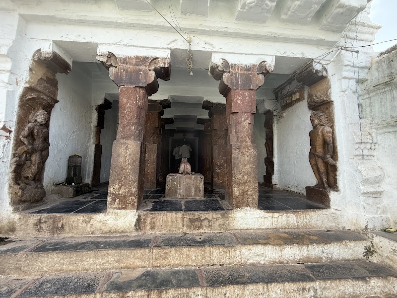 Shree Rajiv Lochan Temple - Shree Rajiv Lochan Temple XV7H+H2P, Rajim, Chhattisgarh 493885, India