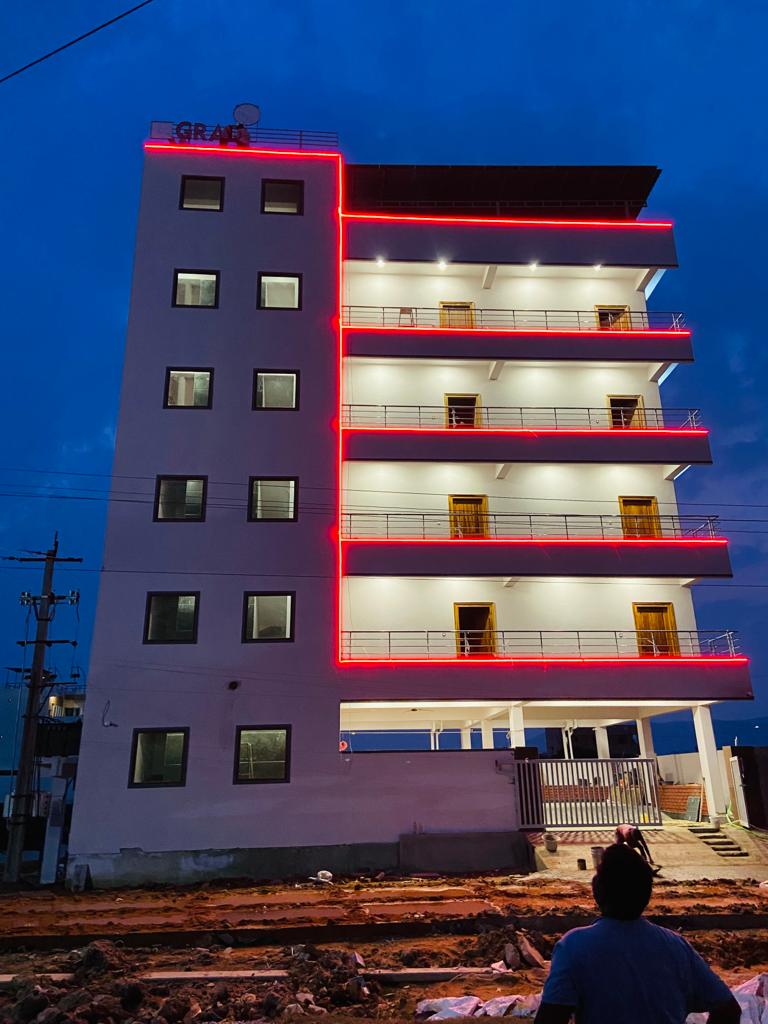 Hotel LK Grand Home - Hotel LK Grand Home PLOT NO.189,JANACHAITHNYA HOUSING LAYOUT OPPOSIE TO OLLECTOR, OFFICE,TICHANOOR, Konkachennaiahgunta, Tiruchanur, Andhra Pradesh 517503, India