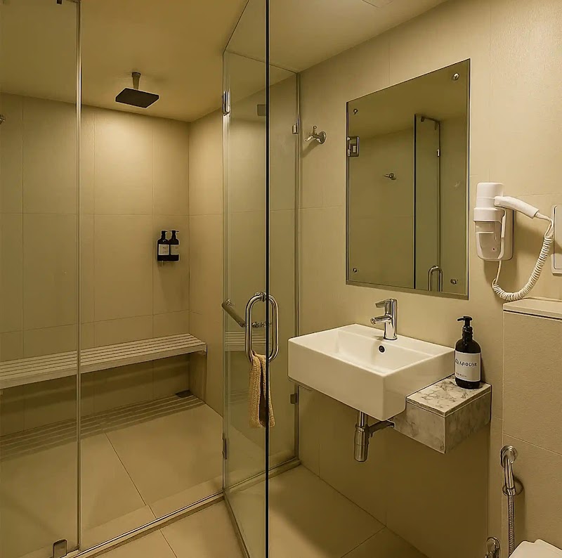 Tattva Wellness Spa - Tattva Wellness Spa Royal Orchid Beach Resort & Spa, Utorda Beach Rd, Utorda, Goa 403713, India