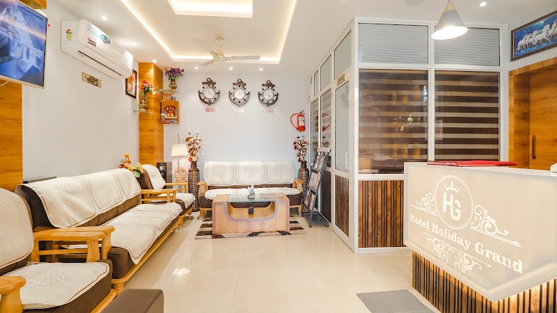 FabHotel Holiday Grand - Hotel in Danapur, Patna - FabHotel Holiday Grand - Hotel in Danapur, Patna 11, Anugrah Nagar, Opp Pillar No-200 Nahar Road, Shiv Mandir Path, Vivek Vihar Colony, Patna, Bihar 801503, India