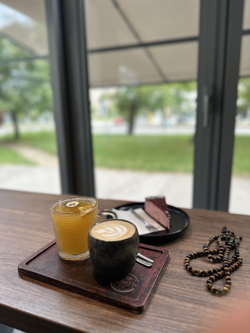 Michelle - Michelle, Račianska 1507/21, 831 02 Bratislava-Nové Mesto, Slovakia