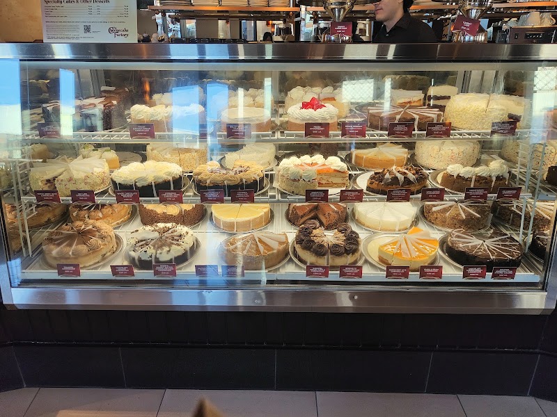 The Cheesecake Factory - The Cheesecake Factory 395 Santa Monica Pl Ste 305, Santa Monica, CA 90401, USA