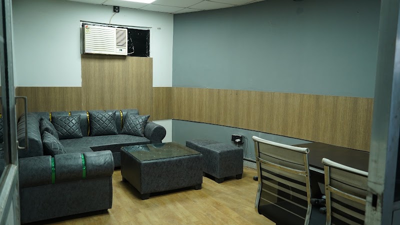 Radhe Mohan Girls & Boys PG - Radhe Mohan Girls & Boys PG 552, 2nd floor, opposite D MALL, Niti Khand 3, Manoj Vihar, Indirapuram, Ghaziabad, Uttar Pradesh 201014, India