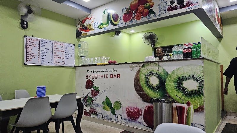 Smoothie Bar - Smoothie Bar, WJJV+63Q, Adoor - Kollam Rd, Karicode, Chandanathope, Kottamkara, Keralam 691014, India