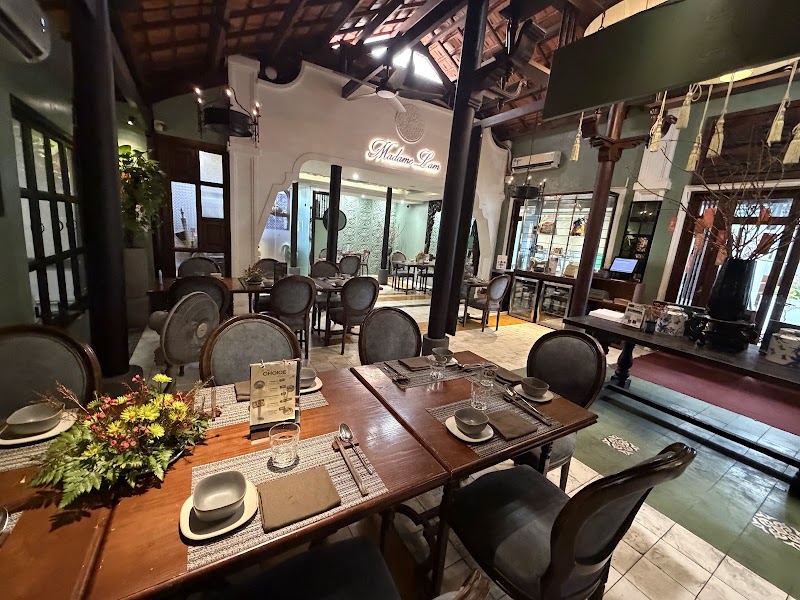 Madame Lam - Vietnamese Contemporary Cuisine - Madame Lam - Vietnamese Contemporary Cuisine, 10 Trần Ngọc Diện, An Khánh, Hồ Chí Minh 700000, Vietnam
