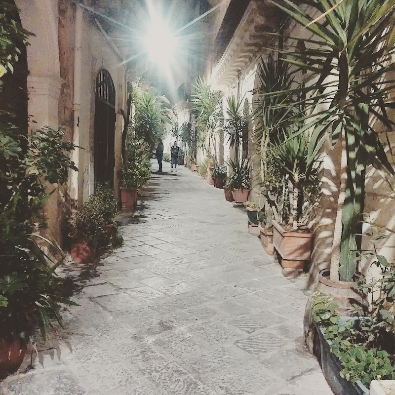 Via della Giudecca - Via della Giudecca, 96100 Siracusa SR, Italy