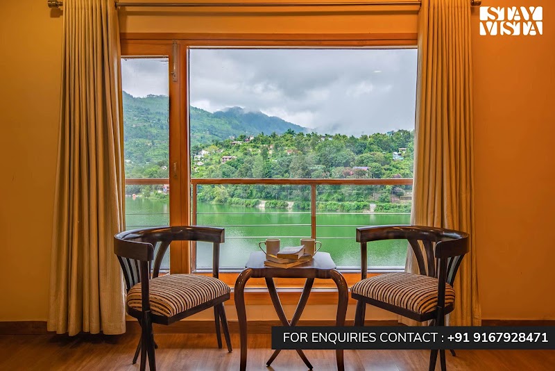 StayVista Villa - StayVista Villa Ward No. 15, June Estate, Bhimtal, Fatehpur Range, Uttarakhand 263126, India