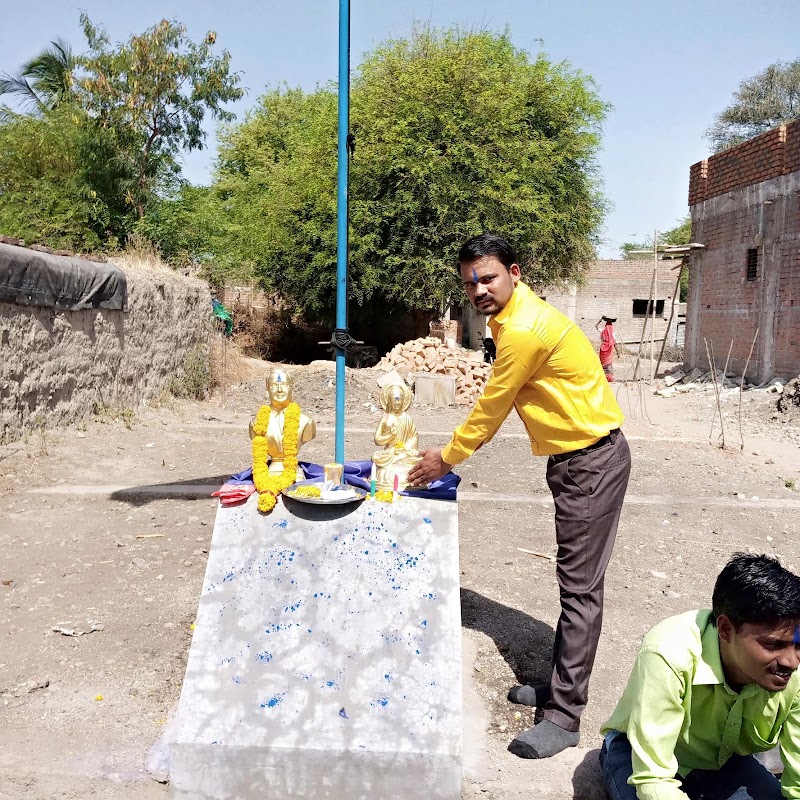 Buddhist Vihar - Buddhist Vihar, MXW2+HJ2, Unnamed Road, Kalegaon Ghat, Maharashtra 431123, India