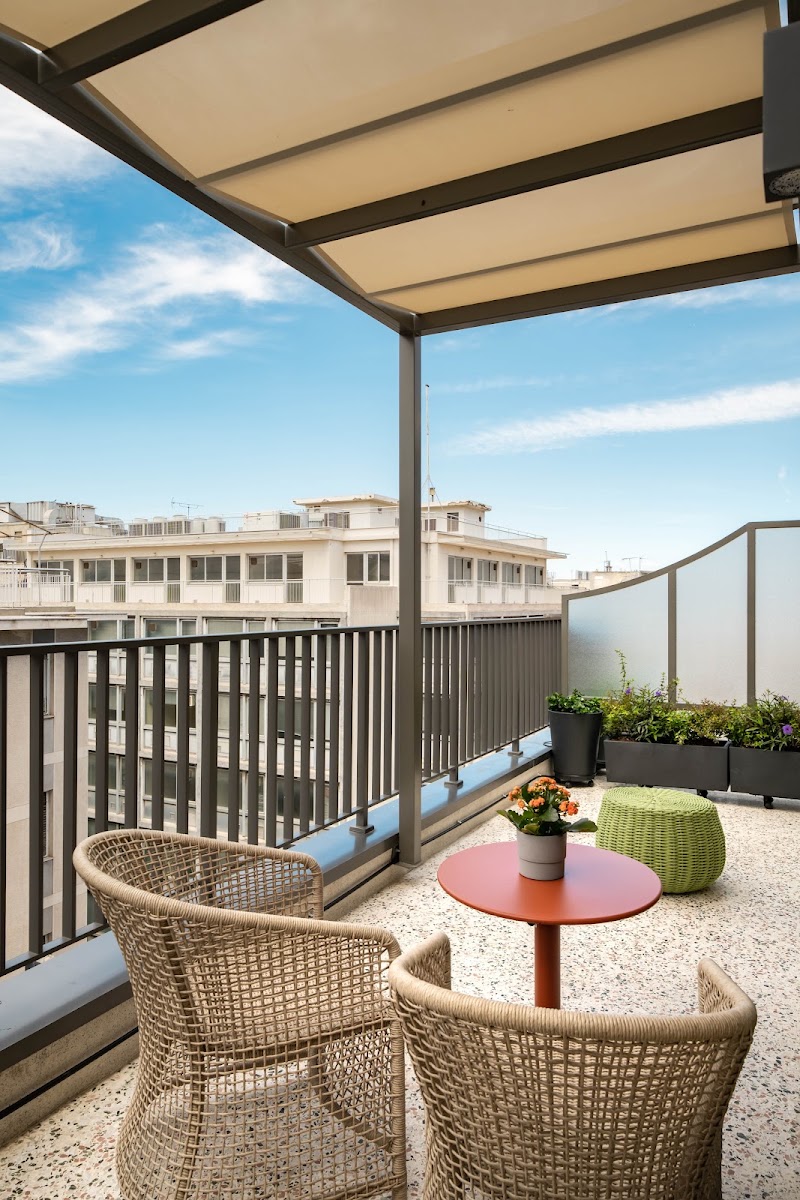 Trilogia Suites - Trilogia Suites, Solonos 96, Athina 106 79, Greece