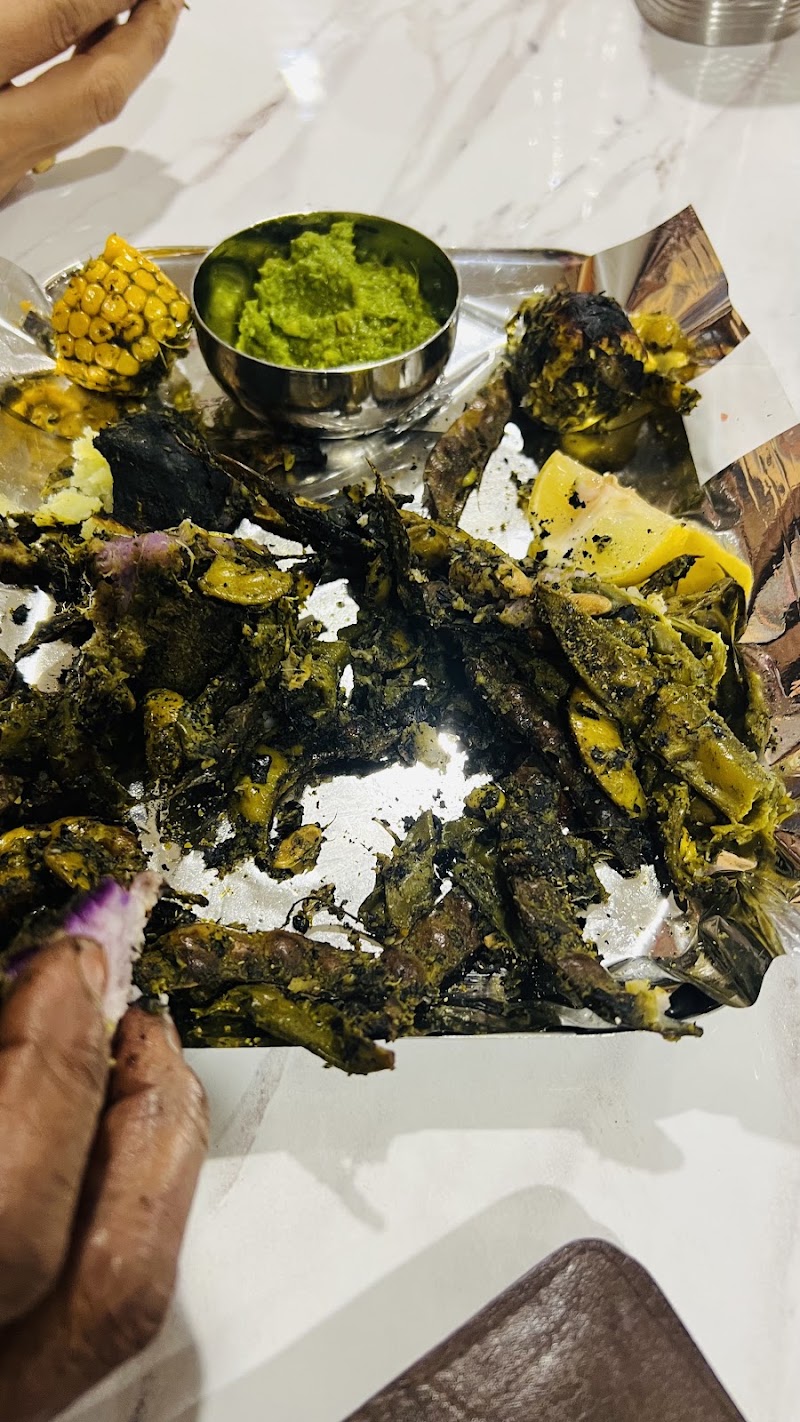 SHREE KHODIYAR KATHIYAWADI DHABA SINDHU BHAVAN - SHREE KHODIYAR KATHIYAWADI DHABA SINDHU BHAVAN, Sindhubhavan Rd, beside Minotti, PRL Colony, Bodakdev, Ahmedabad, Gujarat 380059, India
