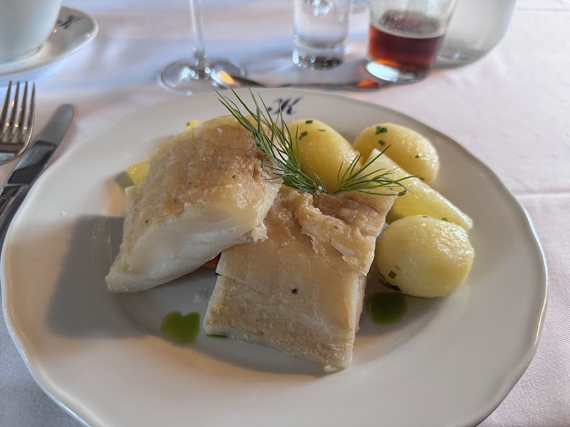 Restaurant Kjøkkenet - Restaurant Kjøkkenet, Lamholmen 2, 8300 Svolvær, Norway
