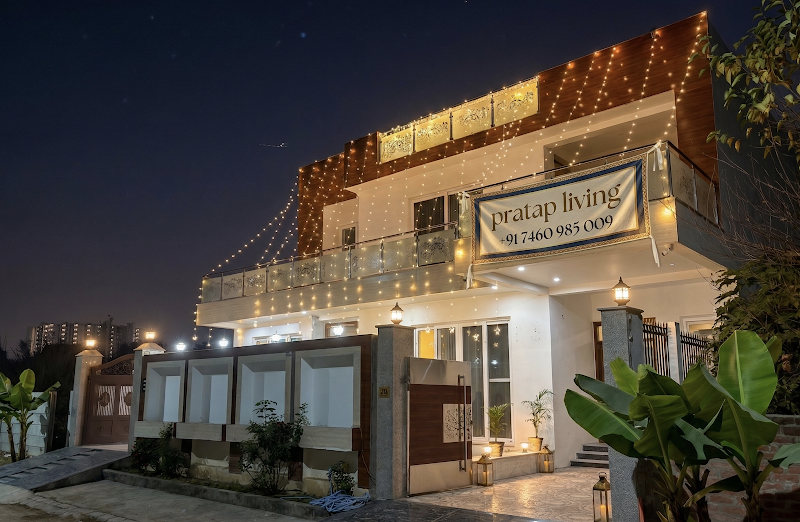 Pratap Living - The Villa and Homestay Golf City