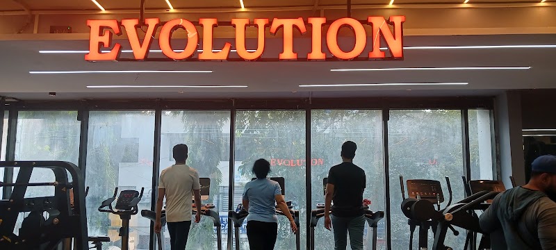 Evolution Fitness - Evolution Fitness, Evolution gym, 1st floor, RK One building, near shantai hotel, rasta peth, above Saroj Fabric, Camp, Pune, Maharashtra 411002, India