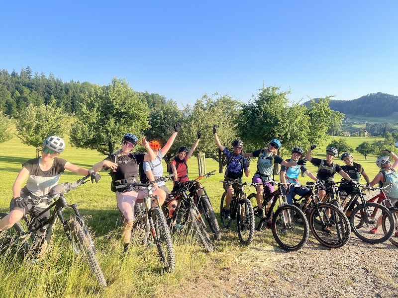 Bikelady.ch_Socialrides - Bikelady.ch_Socialrides Höhenweg 9, 9000 St. Gallen, Switzerland