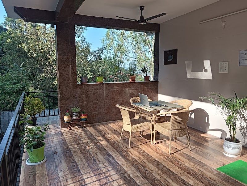 Asha home stay - Asha home stay V.p.o, Sarah Rd, tehsil, Dharamshala, Gujrehra, Himachal Pradesh 176215, India