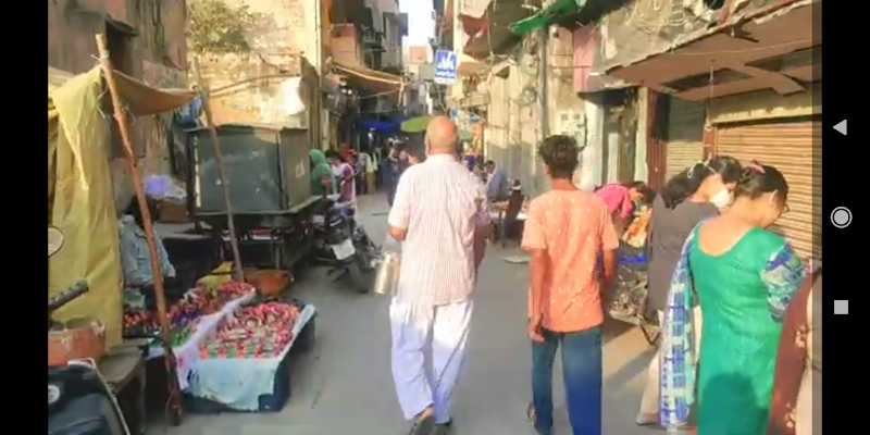 Bazar Khilonian Wala - Bazar Khilonian Wala, JV99+V7F, Swear Rd, Dhab Khatikan, Katra Ahluwalia, Amritsar Cantt., Punjab 143006, India