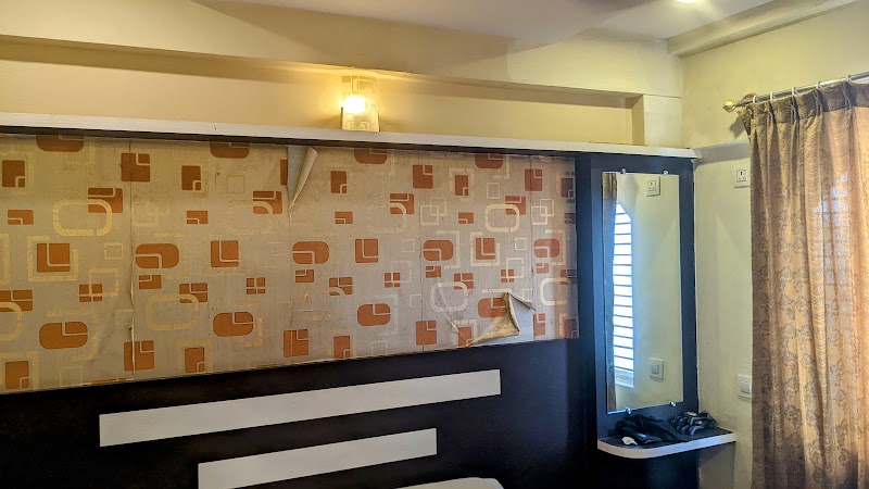 Sangeetha Lodge - Sangeetha Lodge, 8J6X+G96, NARAYANSHASTRY ROAD, Devaraja Mohalla, Shivarampet, URS ROAD, Mysuru, Karnataka 570001, India